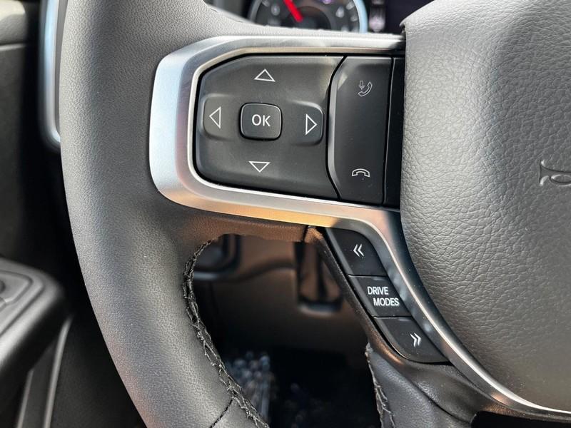 new 2025 Ram 1500 car, priced at $62,640