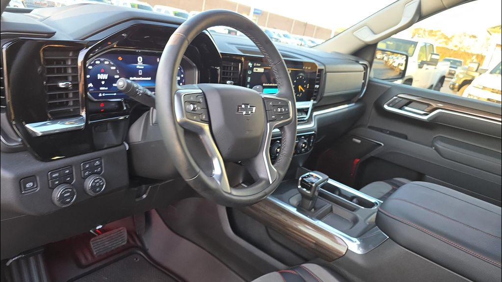 used 2025 Chevrolet Silverado 1500 car, priced at $69,995