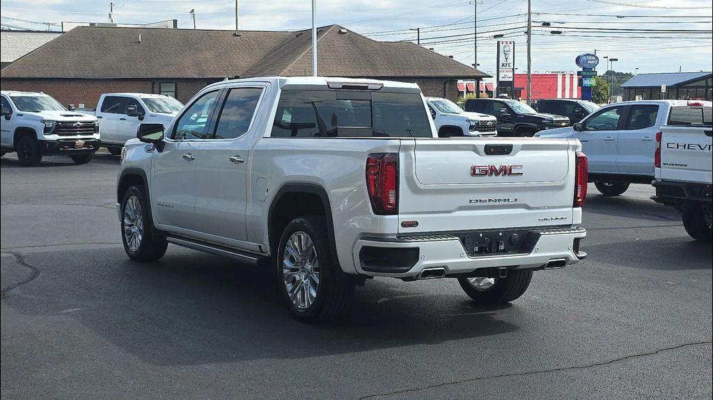 used 2021 GMC Sierra 1500 car, priced at $44,995