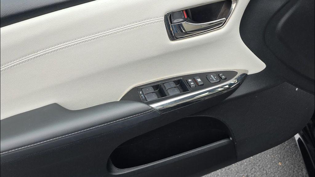 used 2018 Toyota Avalon car, priced at $19,995