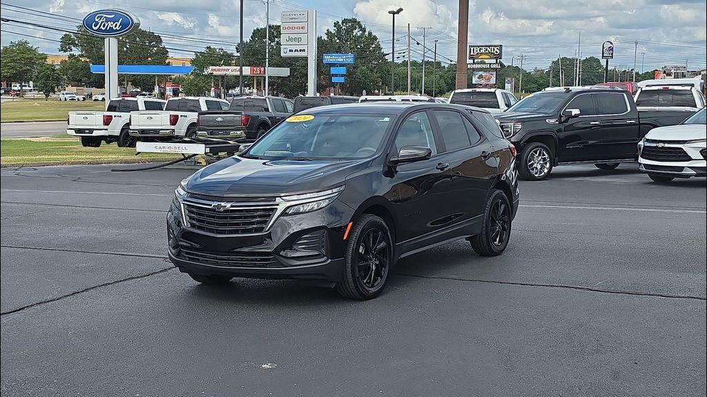 used 2024 Chevrolet Equinox car, priced at $23,995