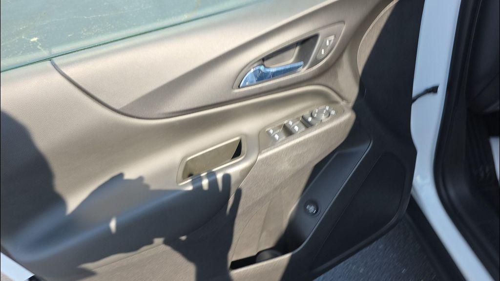 used 2021 Chevrolet Equinox car, priced at $20,995