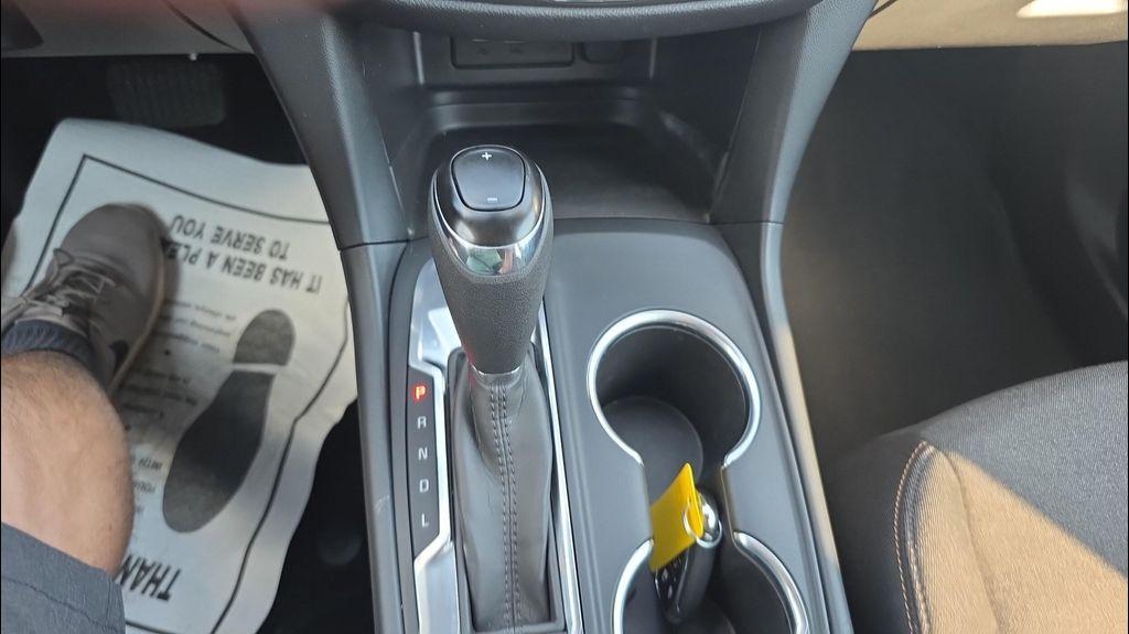 used 2021 Chevrolet Equinox car, priced at $20,995