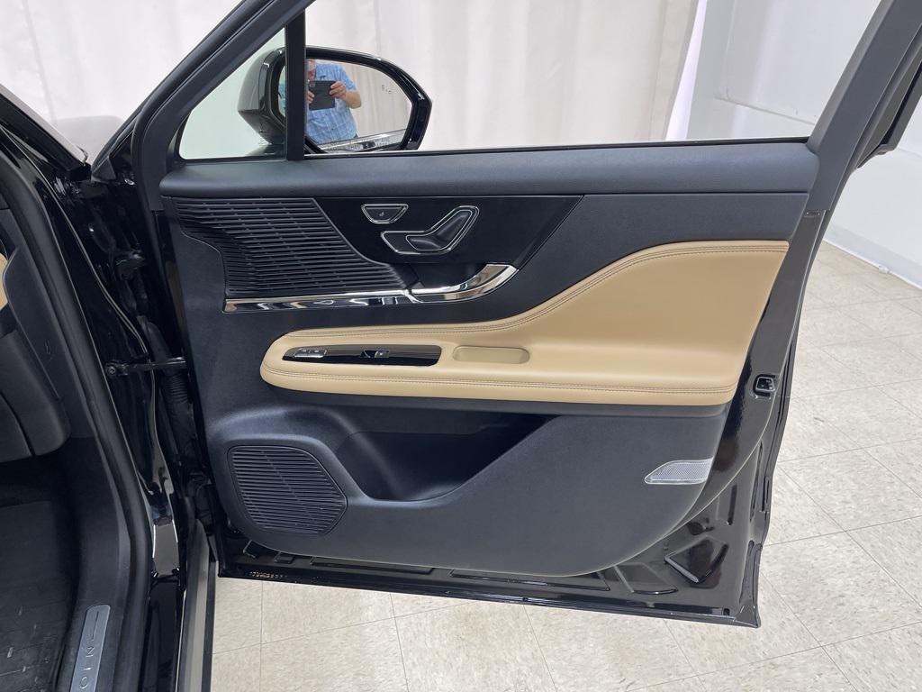 used 2022 Lincoln Corsair car, priced at $29,886