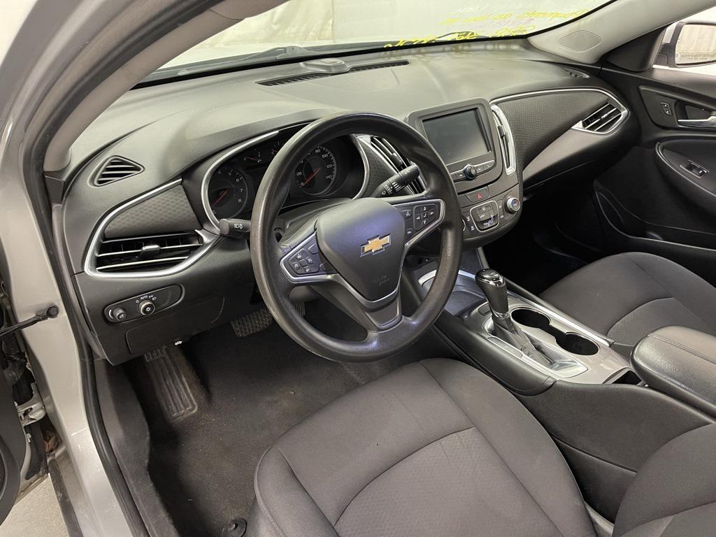 used 2018 Chevrolet Malibu car, priced at $11,886