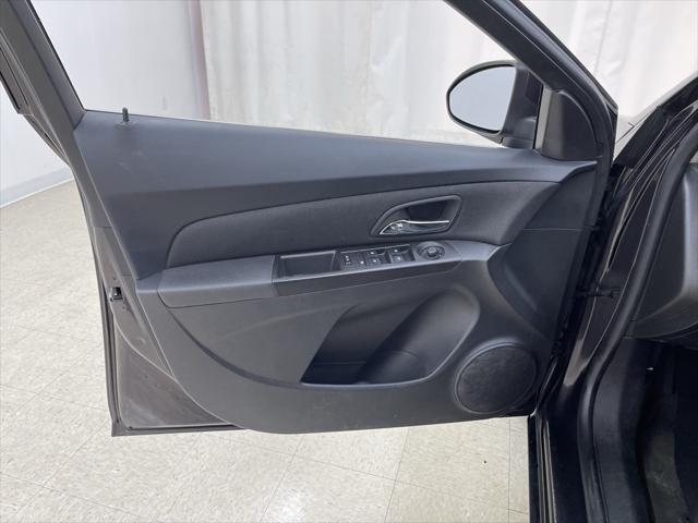 used 2015 Chevrolet Cruze car, priced at $6,788