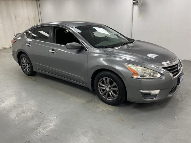 used 2015 Nissan Altima car, priced at $10,986