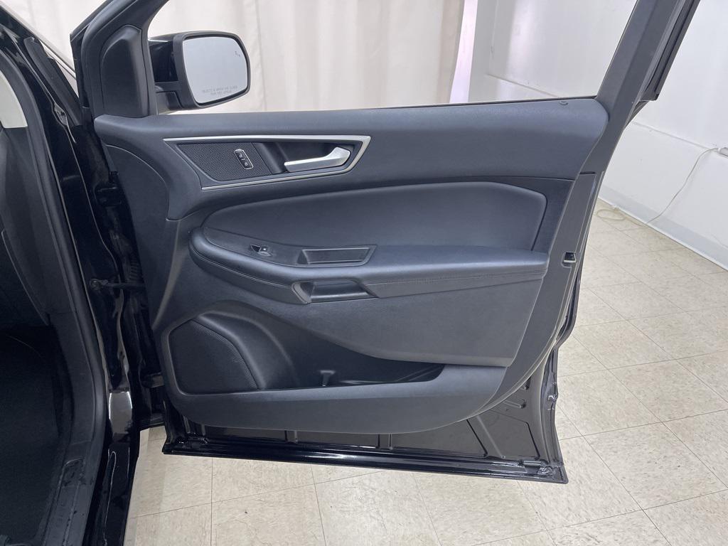 used 2023 Ford Edge car, priced at $20,942