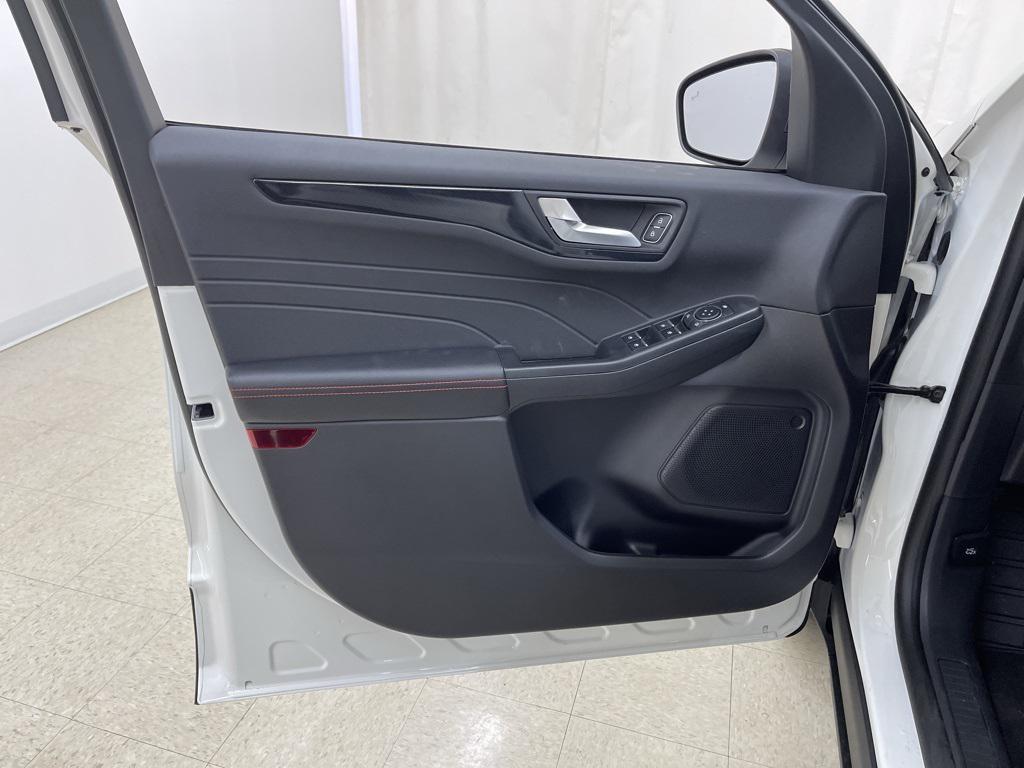 new 2026 Ford Escape car, priced at $36,516