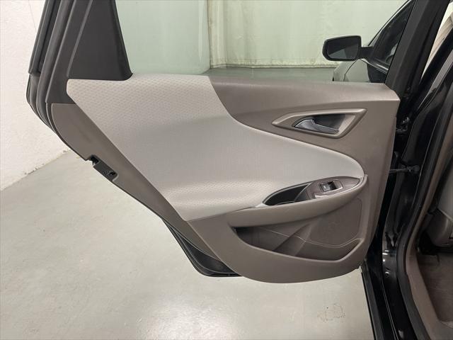 used 2018 Chevrolet Malibu car, priced at $13,425