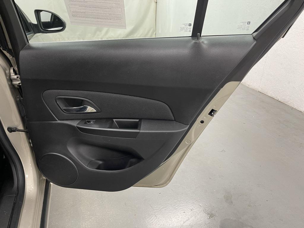 used 2014 Chevrolet Cruze car, priced at $5,998