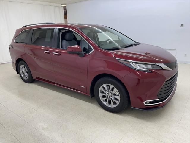 used 2021 Toyota Sienna car, priced at $33,610