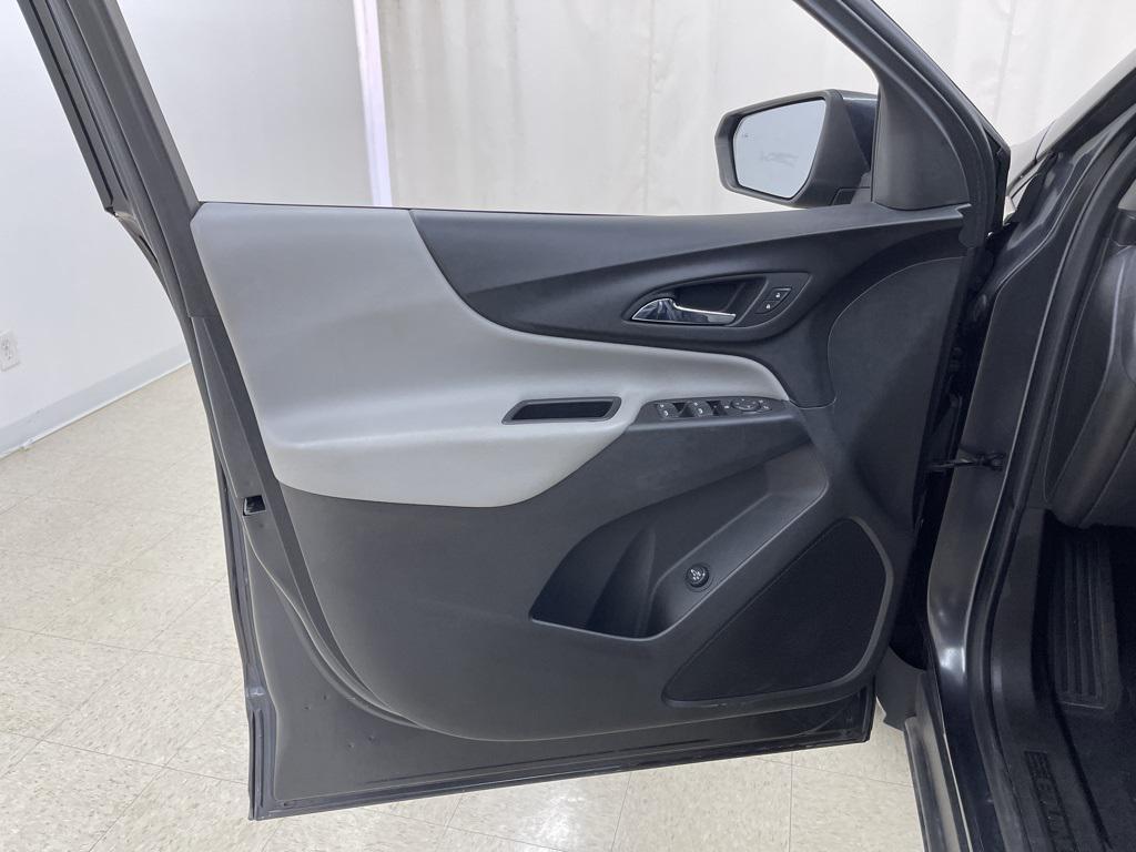 used 2022 Chevrolet Equinox car, priced at $14,886