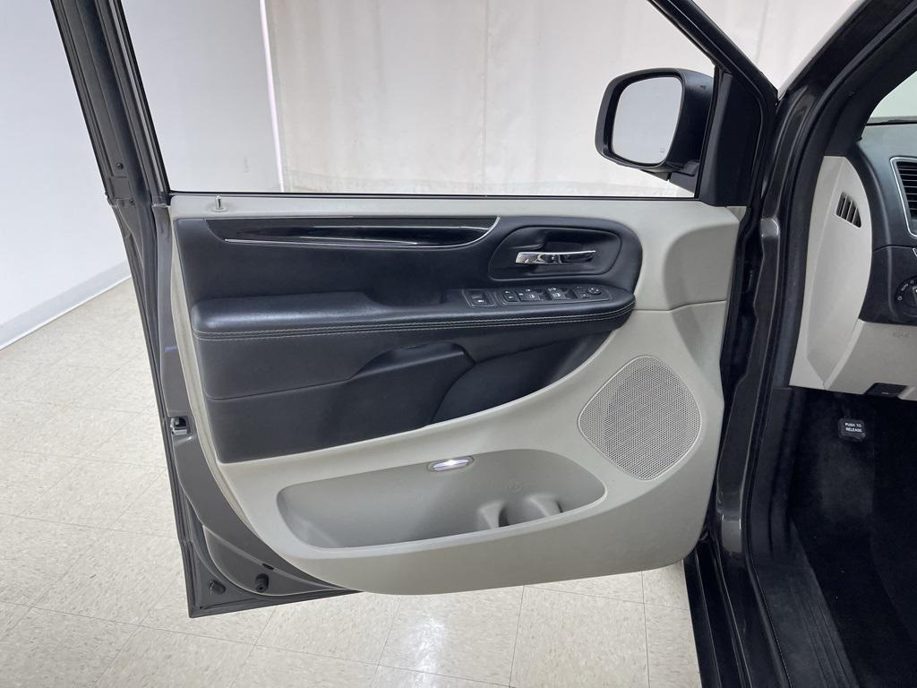 used 2019 Dodge Grand Caravan car, priced at $11,499