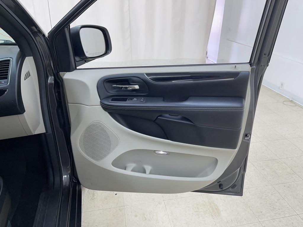 used 2019 Dodge Grand Caravan car, priced at $11,499