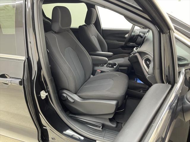 used 2023 Chrysler Pacifica car, priced at $25,771