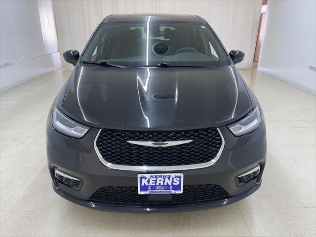 used 2023 Chrysler Pacifica car, priced at $25,771