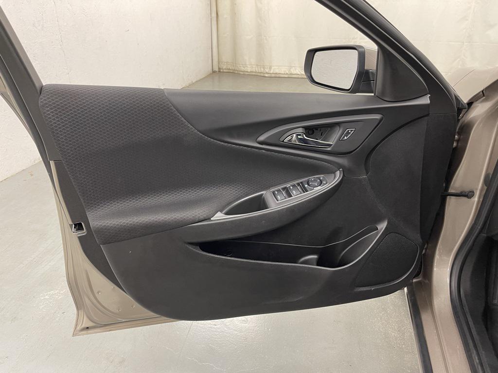 used 2024 Chevrolet Malibu car, priced at $18,847