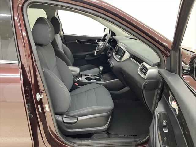 used 2019 Kia Sorento car, priced at $14,936