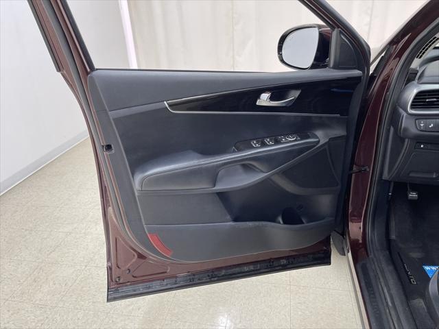 used 2019 Kia Sorento car, priced at $14,936
