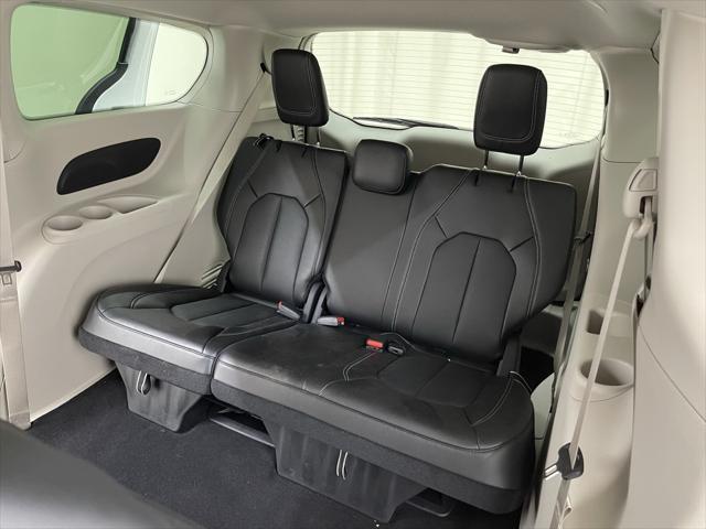 used 2024 Chrysler Pacifica car, priced at $35,889