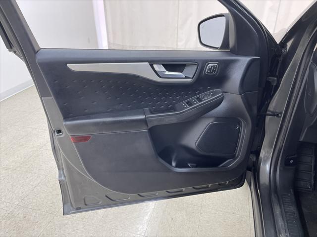 used 2020 Ford Escape car, priced at $15,999