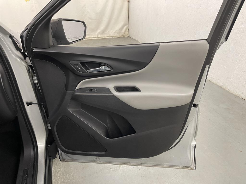 used 2018 Chevrolet Equinox car, priced at $11,998