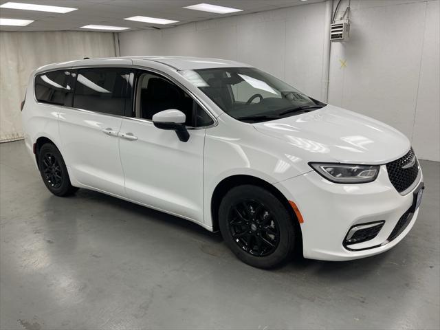 used 2023 Chrysler Pacifica car, priced at $24,749