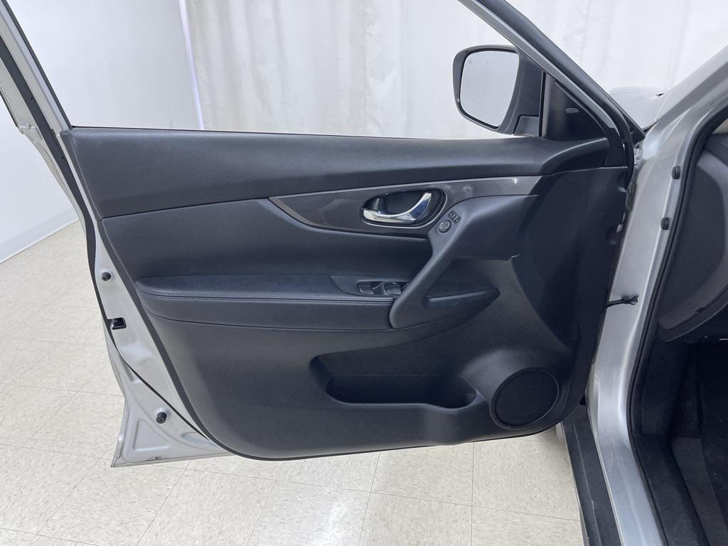 used 2019 Nissan Rogue car, priced at $15,397