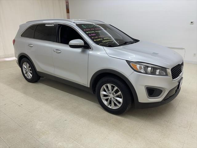 used 2018 Kia Sorento car, priced at $13,397