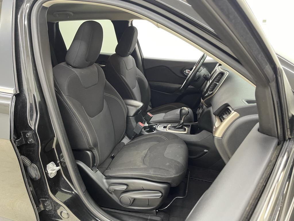 used 2016 Jeep Cherokee car, priced at $10,600