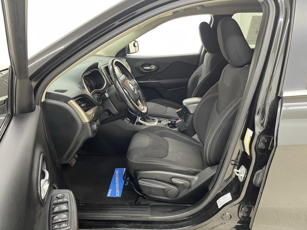 used 2016 Jeep Cherokee car, priced at $10,600