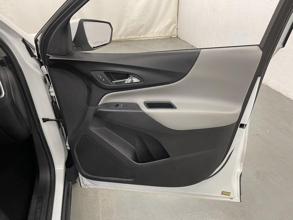 used 2019 Chevrolet Equinox car, priced at $13,998