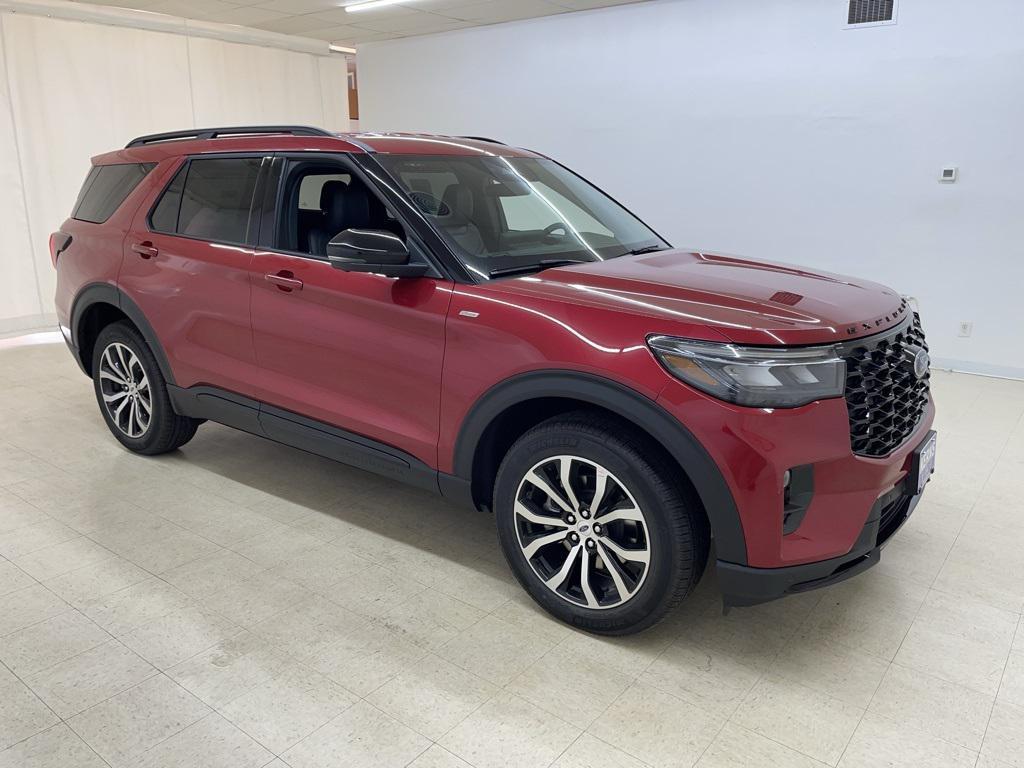 new 2025 Ford Explorer car, priced at $47,371