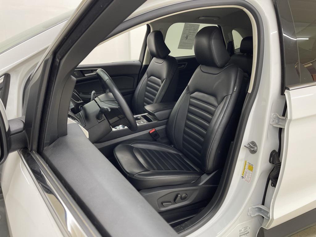 used 2024 Ford Edge car, priced at $24,808