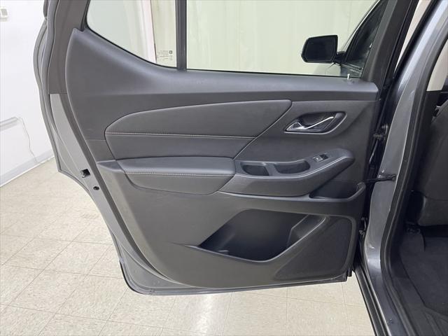 used 2020 Chevrolet Traverse car, priced at $24,891