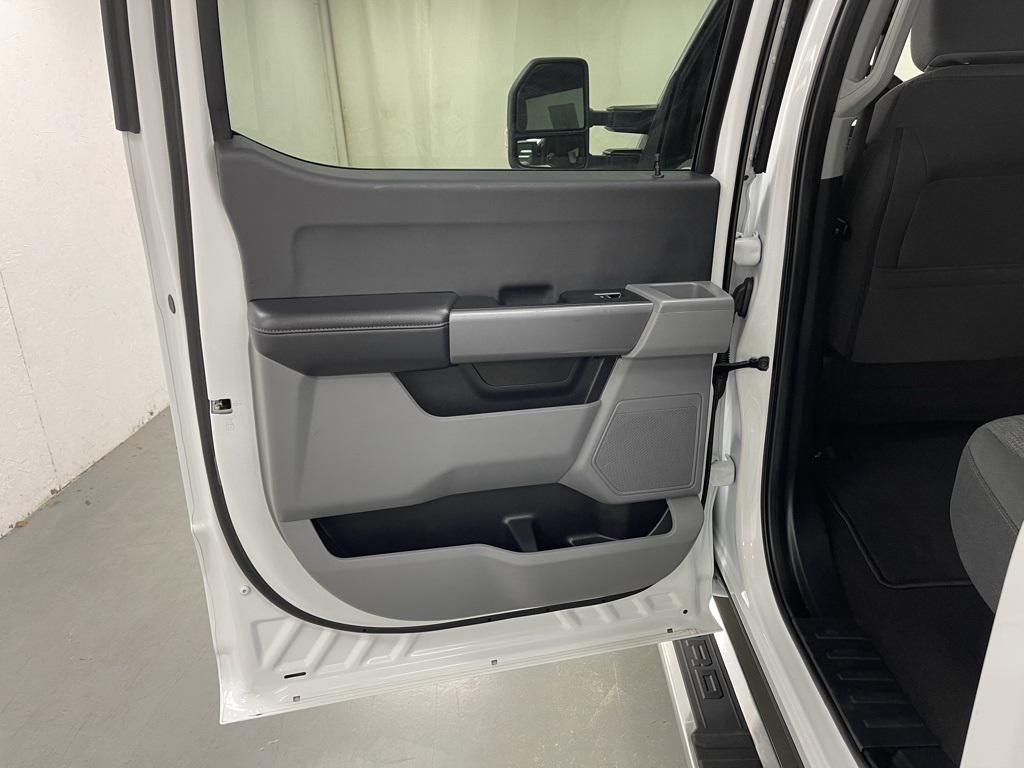 used 2025 Ford F-250 car, priced at $51,991