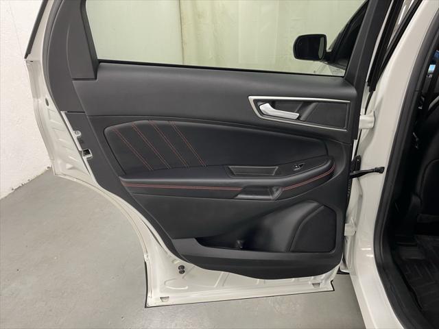 used 2022 Ford Edge car, priced at $26,537