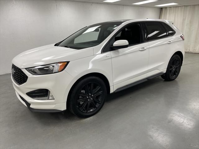 used 2022 Ford Edge car, priced at $26,537