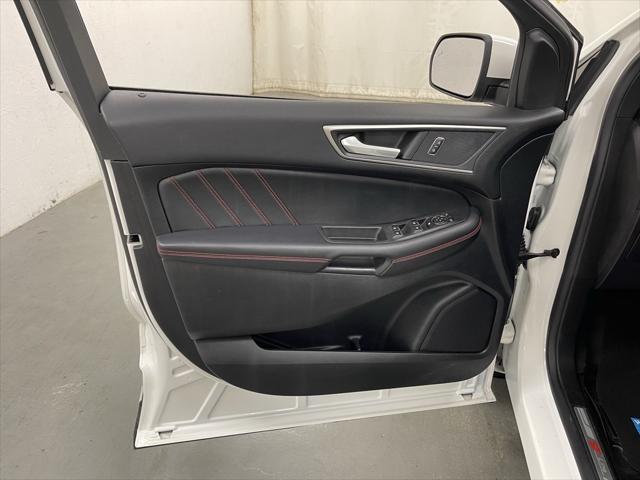 used 2022 Ford Edge car, priced at $26,537