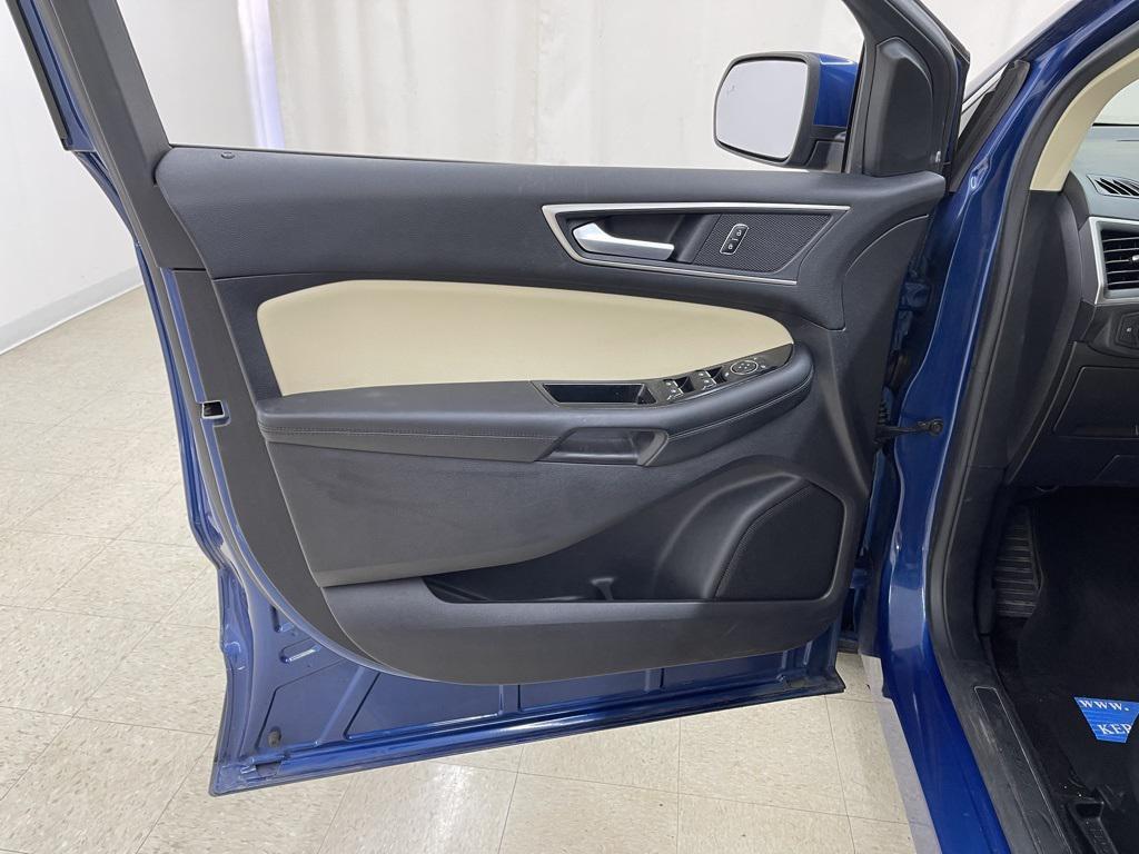 used 2020 Ford Edge car, priced at $13,489