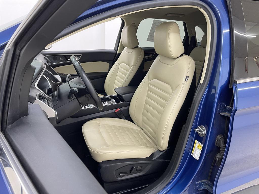 used 2020 Ford Edge car, priced at $13,489