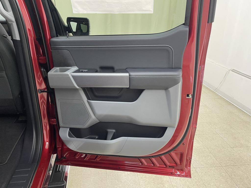 new 2025 Ford F-150 car, priced at $60,229