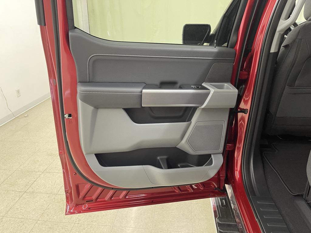 new 2025 Ford F-150 car, priced at $60,229