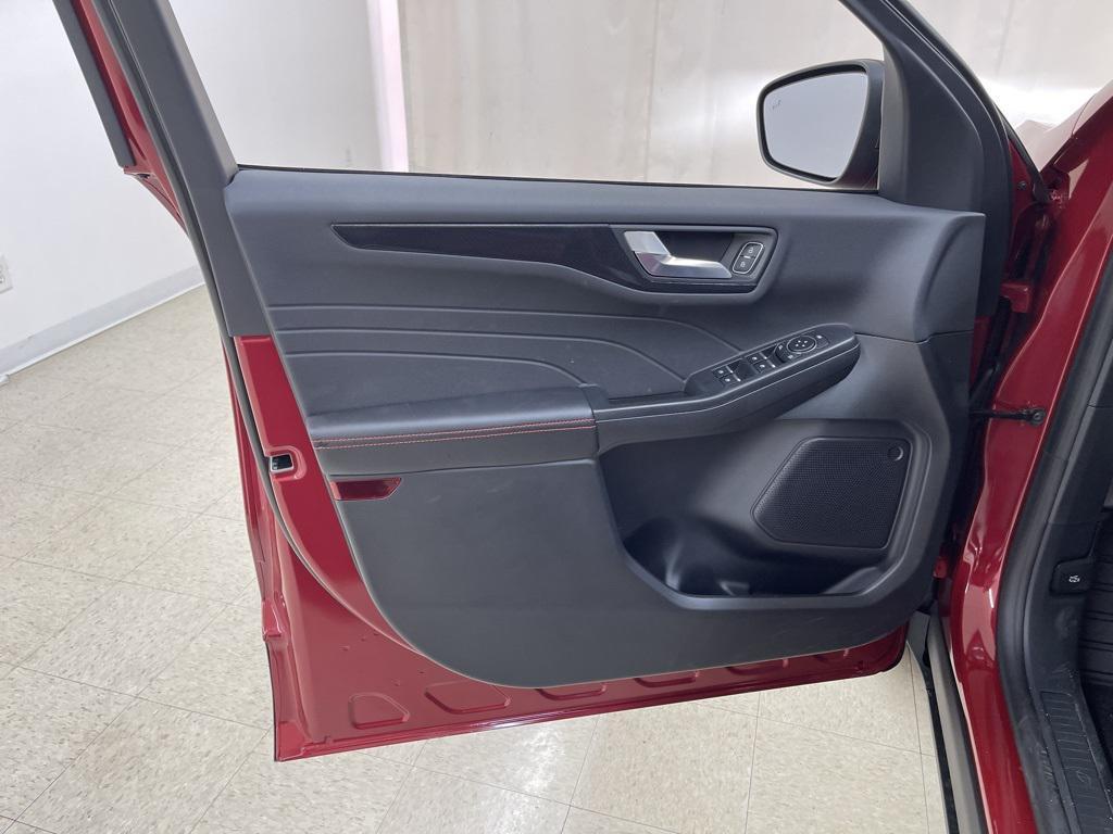 new 2026 Ford Escape car, priced at $36,246