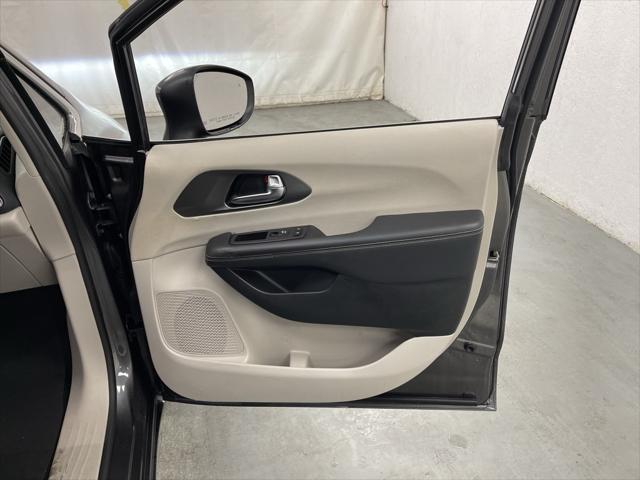 used 2023 Chrysler Pacifica car, priced at $23,986