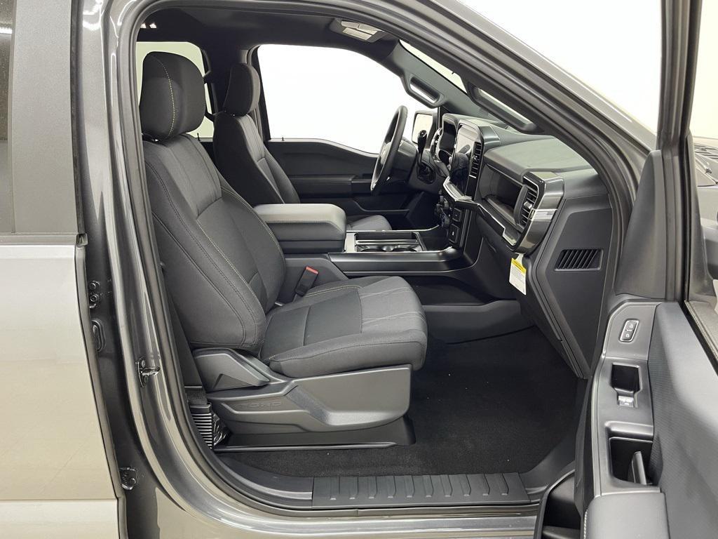 new 2025 Ford F-150 car, priced at $49,195