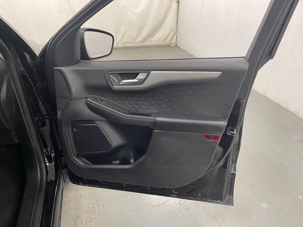 used 2020 Ford Escape car, priced at $14,899