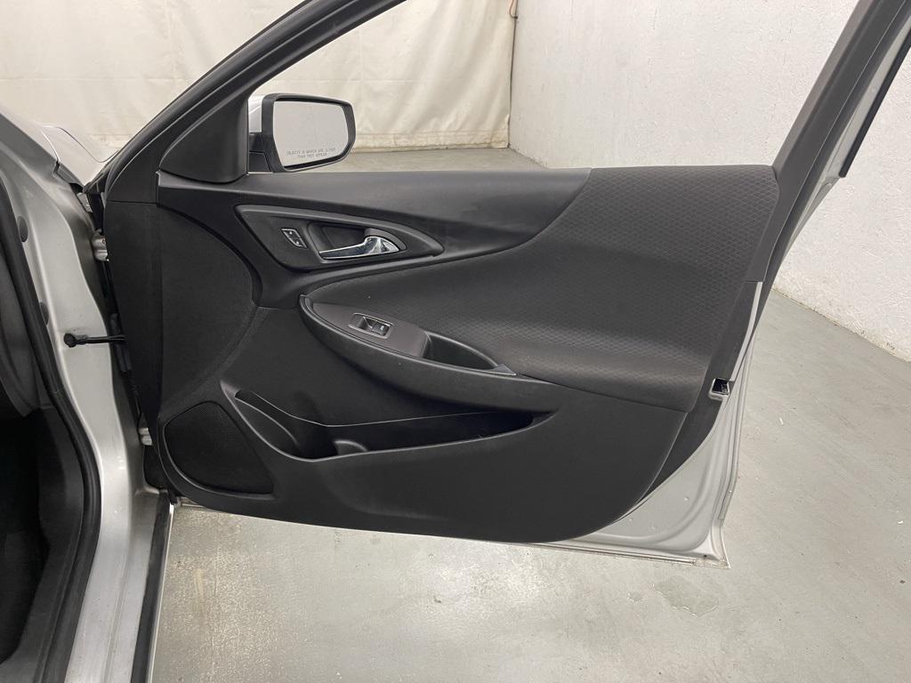 used 2022 Chevrolet Malibu car, priced at $14,989