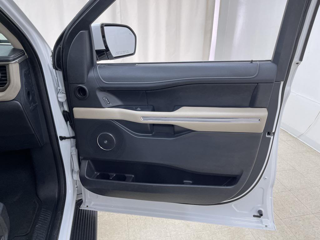 used 2024 Ford Expedition Max car, priced at $53,998